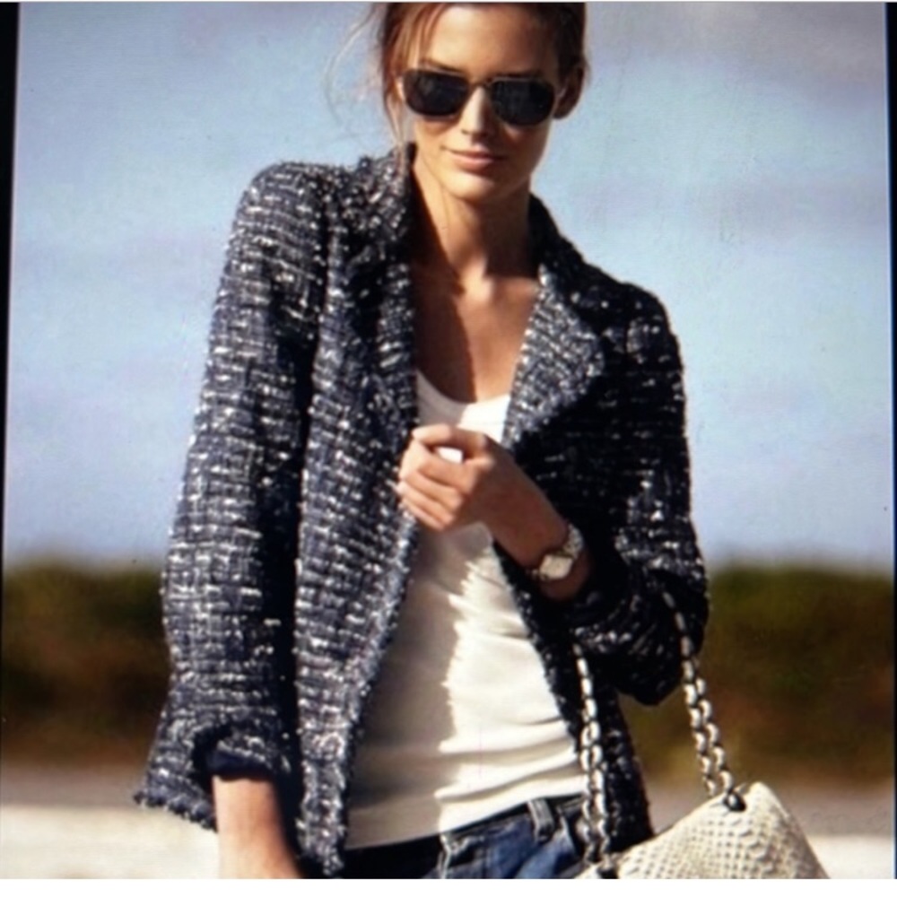 CAbi Style #723 Mingle texture Navy/Black/White Blazer. Size 14 fits like a 12